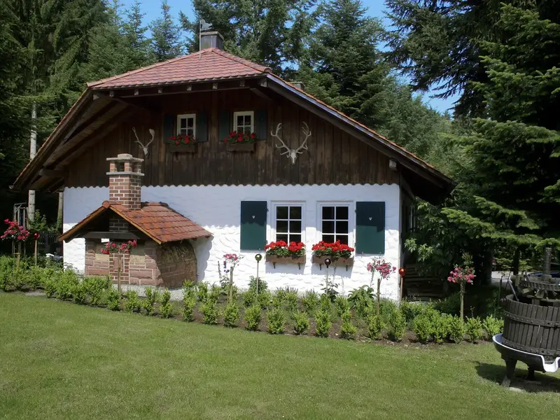 Schwarzwaldhaus.webp