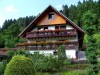 nebenhaus.jpg