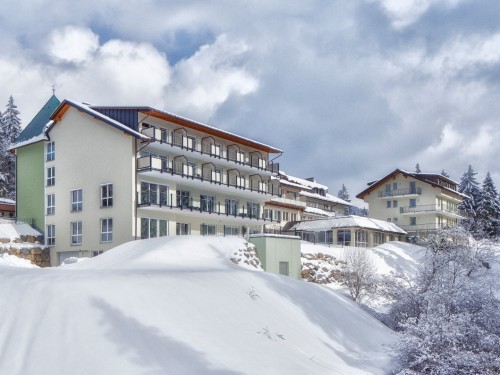 belchenhotel-winter.jpg
