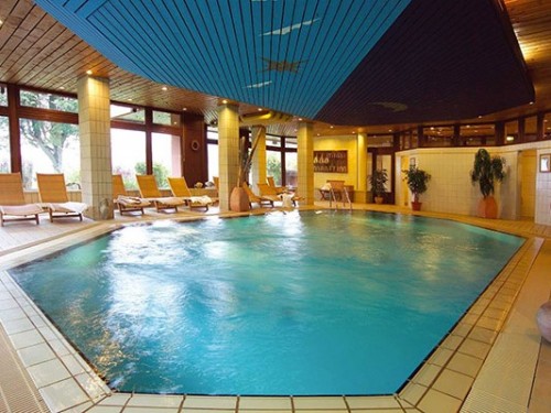 pool-1.jpg