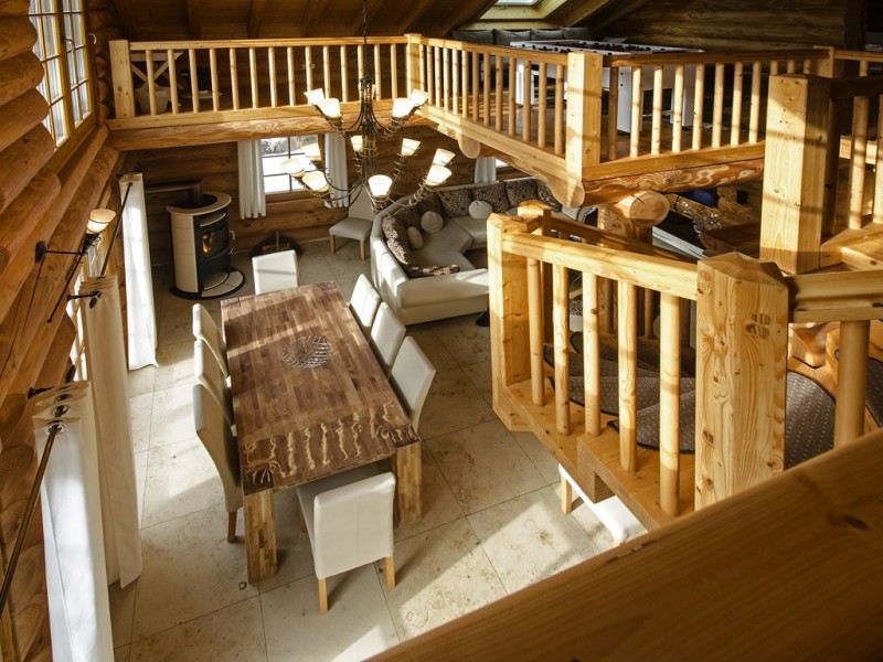 Luxus-Ferienhaus Blockhaus Chalet mit Sauna, Fussbodenheizung, Kamin