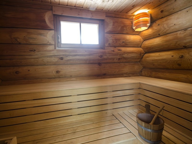Luxus-Ferienhaus Blockhaus Chalet mit Sauna, Fussbodenheizung, Kamin