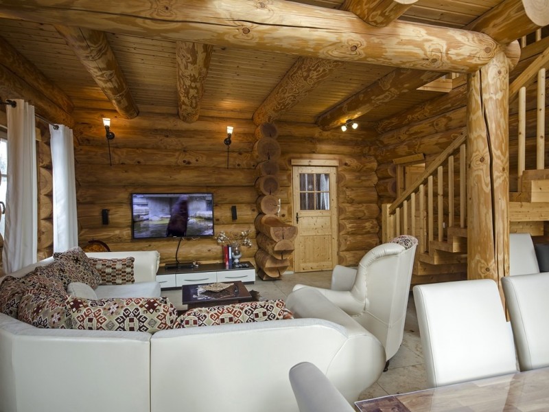 Luxus-Ferienhaus Blockhaus Chalet mit Sauna, Fussbodenheizung, Kamin